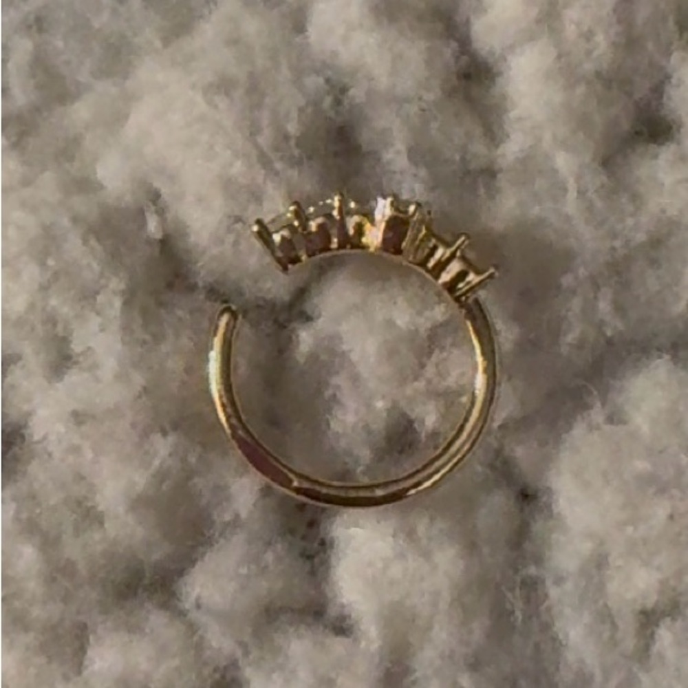 Nose Ring- Cubic Zirconia Nose Cuff Copper Nose Ring. Gold Tone Cross. NWT - Picture 7 of 9